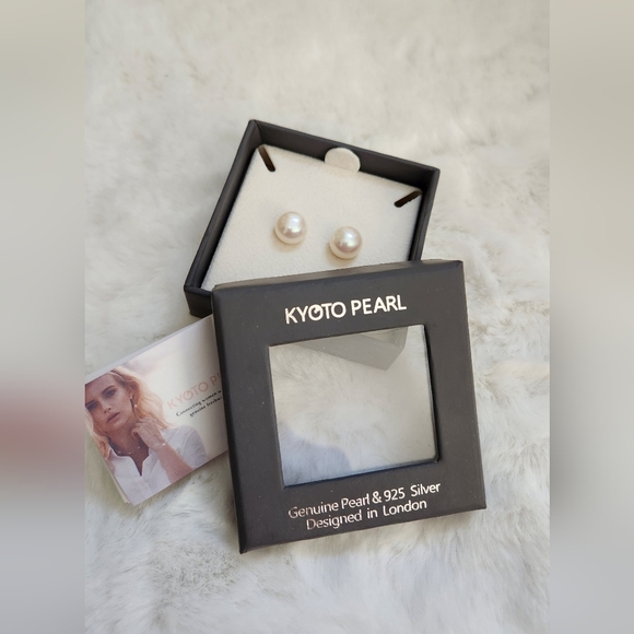 NWT Kyoto Pearl Earrings - Picture 1 of 9